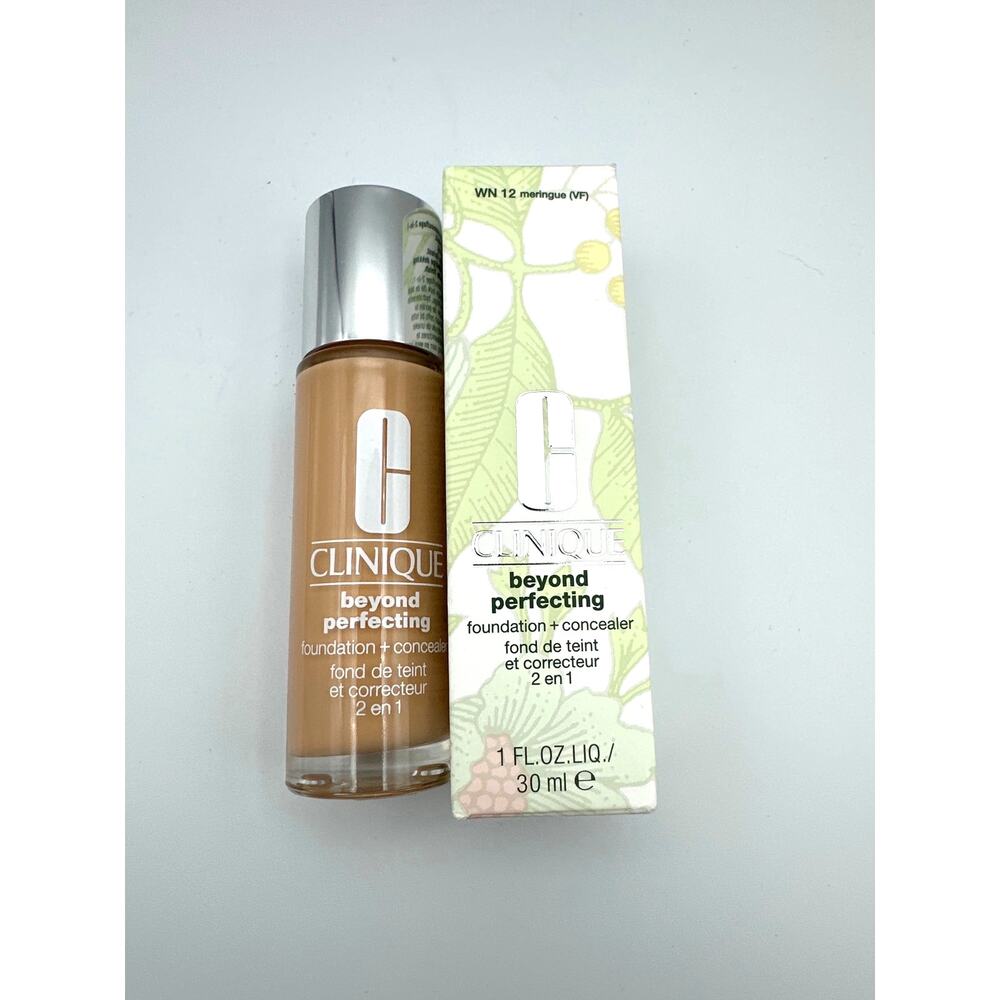 Clinique Beyond Perfecting Foundation + Concealer 1 fl oz 12 Meringue NIB